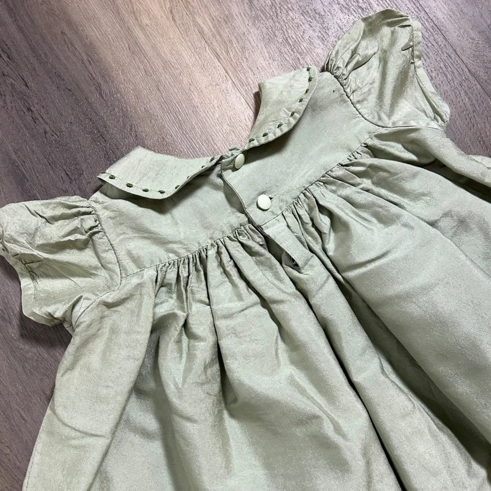 VTG Isabel Garretón Hand Smocked 100% Silk Dress 3 Sea Foam Sage Green Heirloom